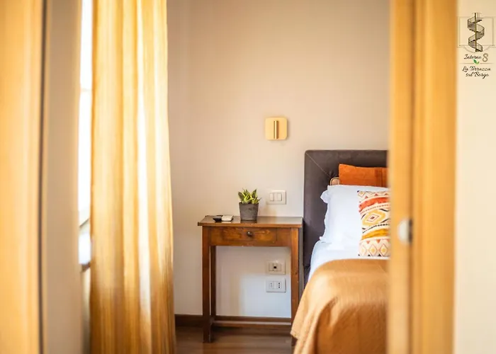 Interno Otto Con Bellissima Terrazza E Gazebo Roma